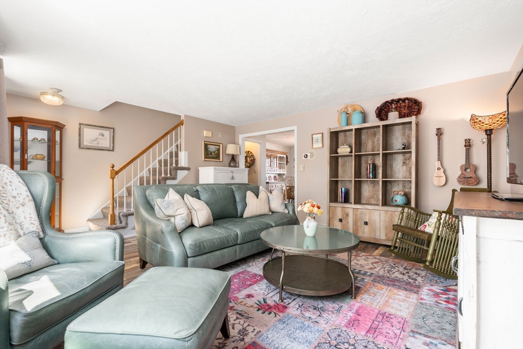116 Turnpike Rd # 7