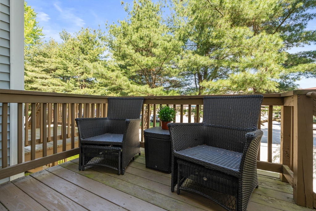 116 Turnpike Rd # 7
