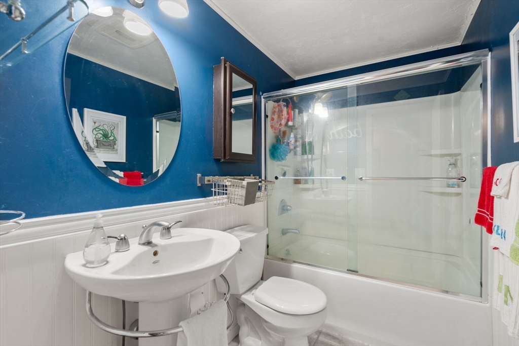 116 Turnpike Rd # 7