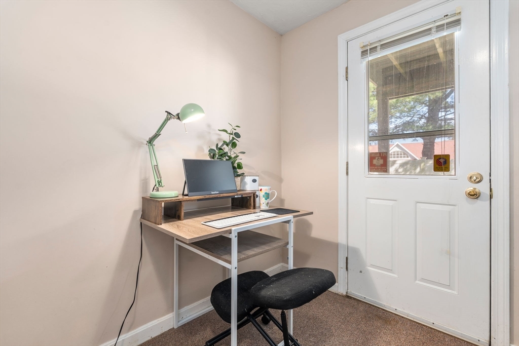 116 Turnpike Rd # 7