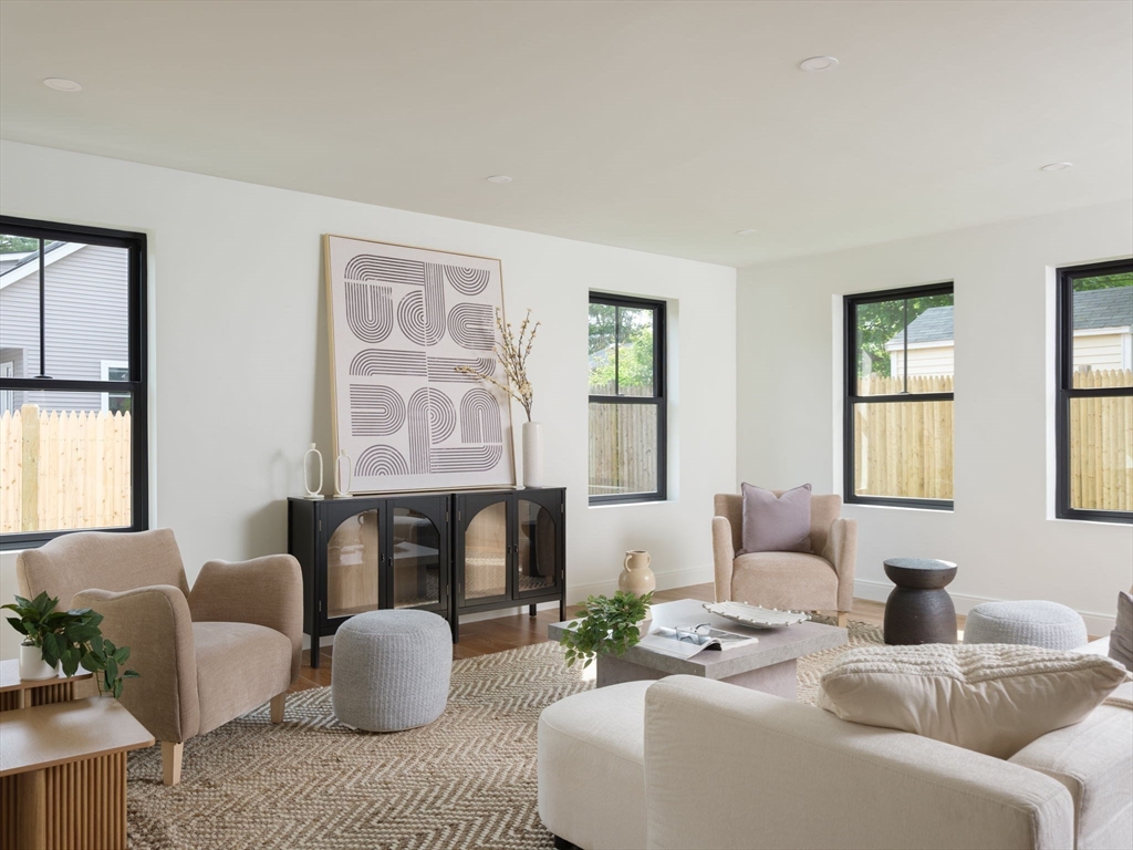 14 Proprietors Way