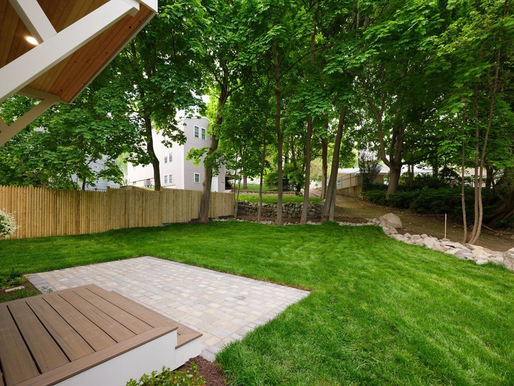 14 Proprietors Way