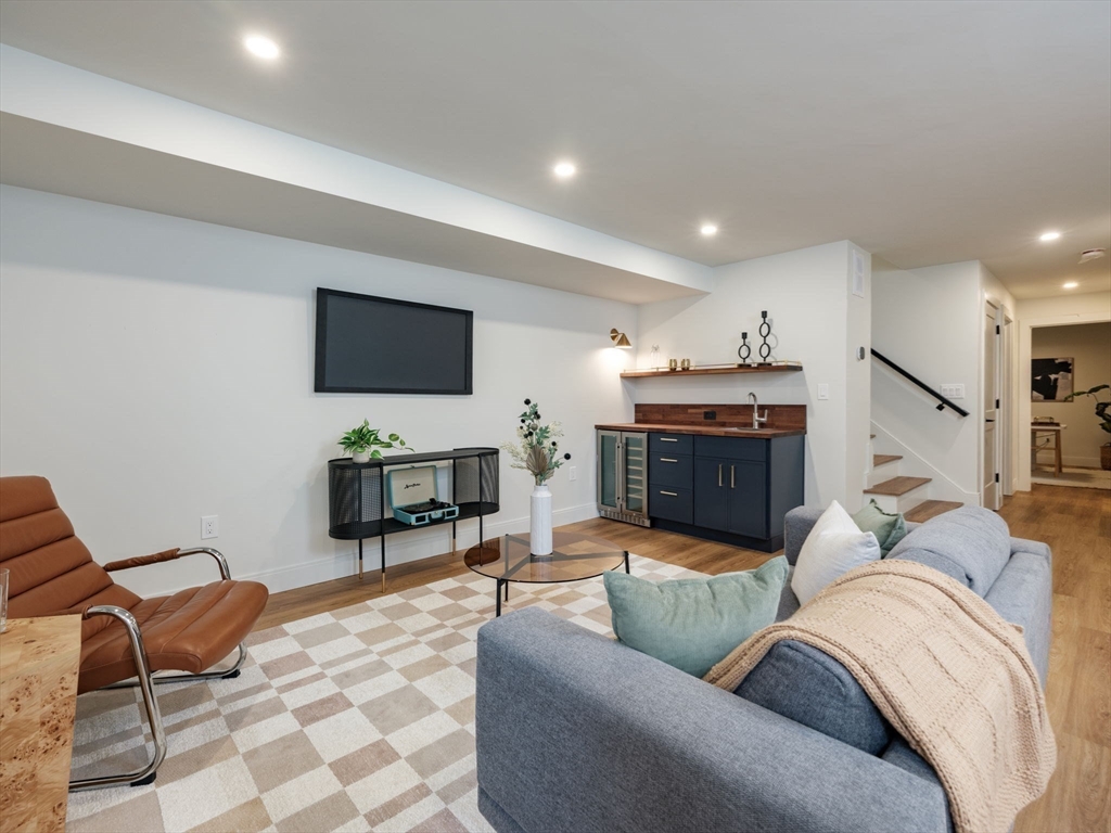 14 Proprietors Way