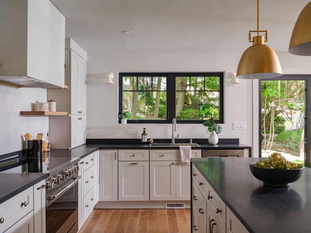 14 Proprietors Way