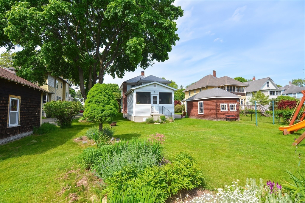 19 Mansfield St