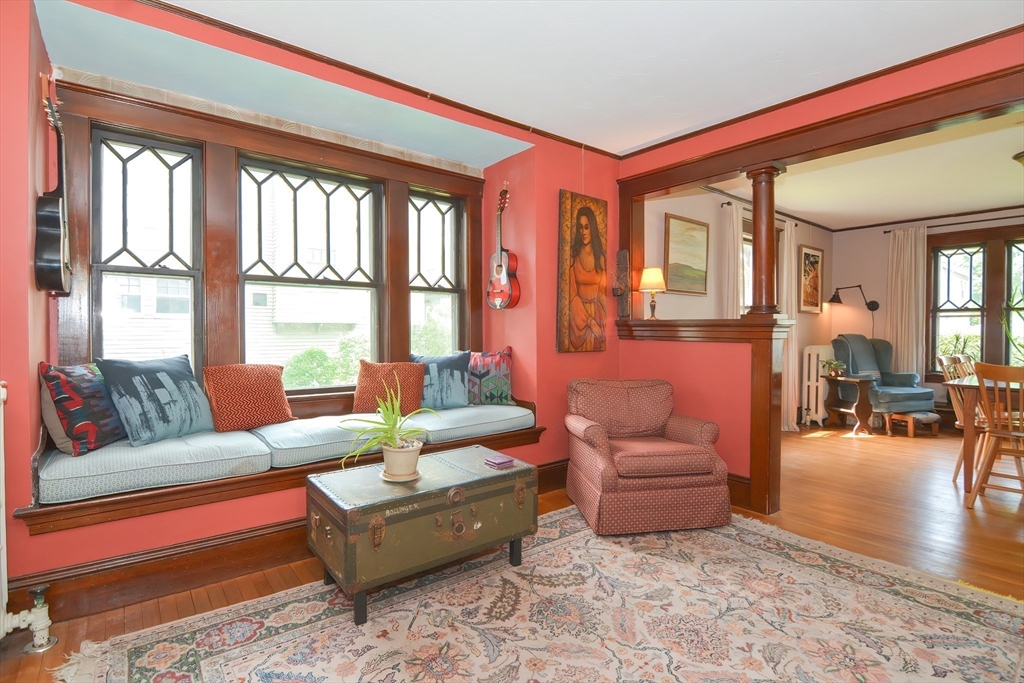 19 Mansfield St