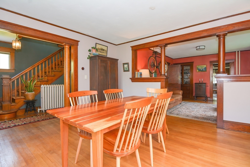 19 Mansfield St