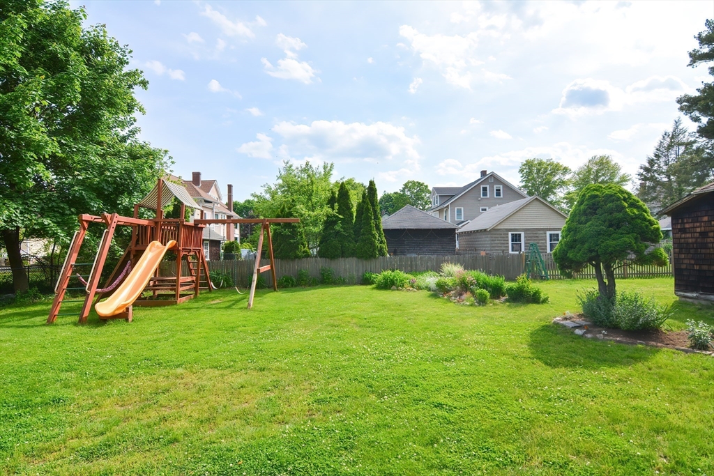 19 Mansfield St