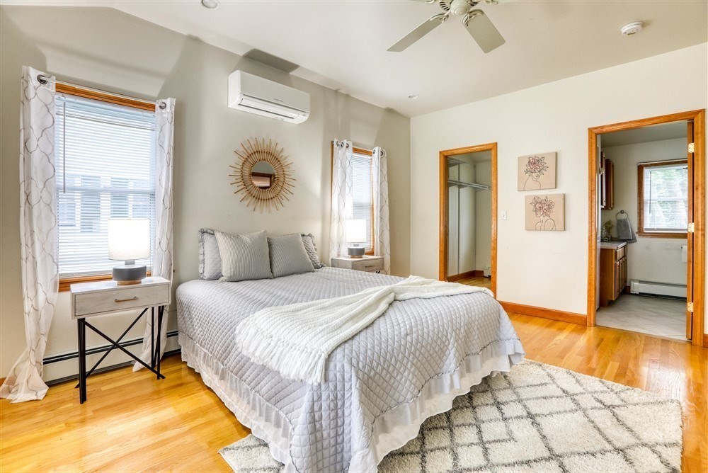 11 Sunrise Ave