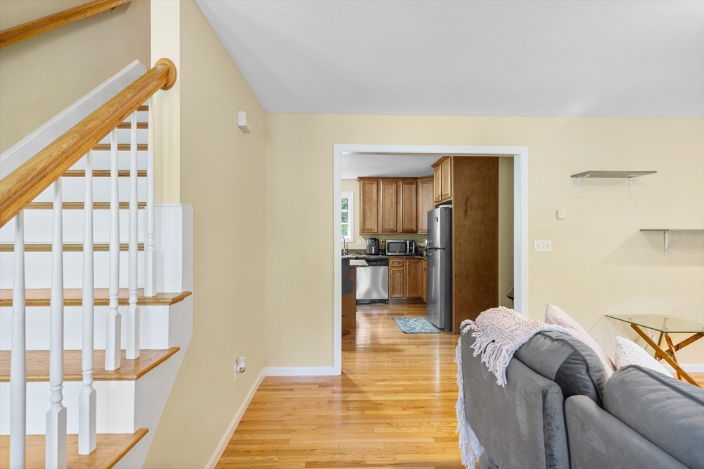 25 Rita St