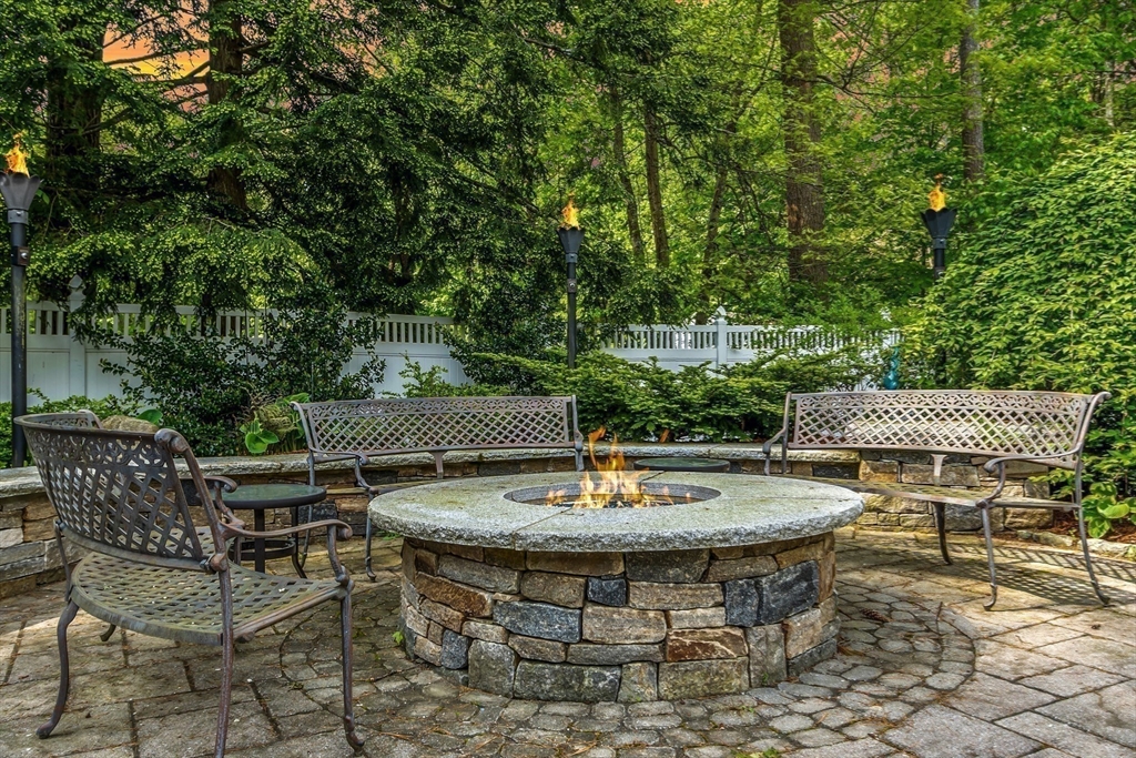 304 Riverbend Drive