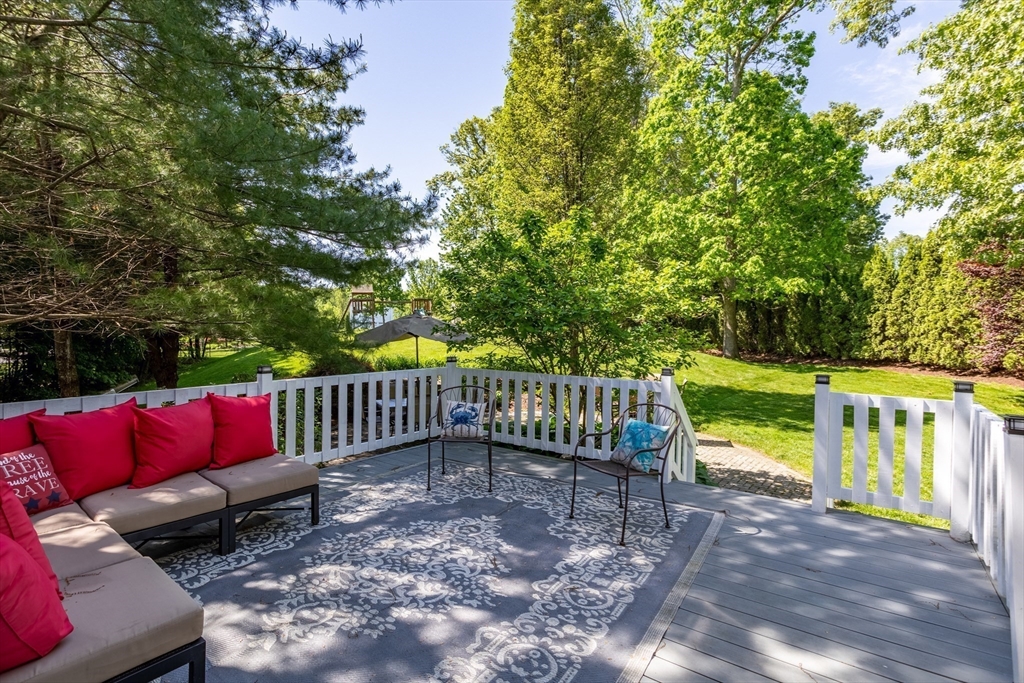34 Sandy Ridge Rd
