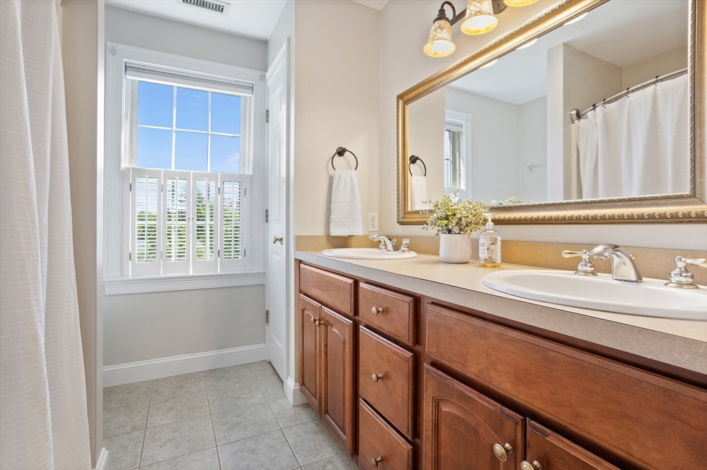 34 Sandy Ridge Rd