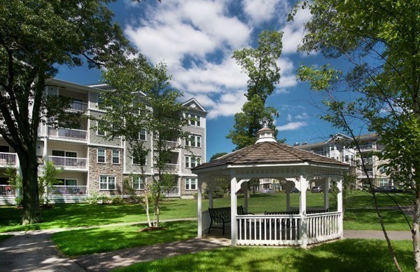 36 Abigail Way # 2004