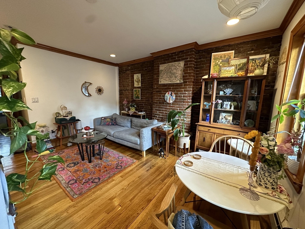 1170 Massachusetts Ave # 6