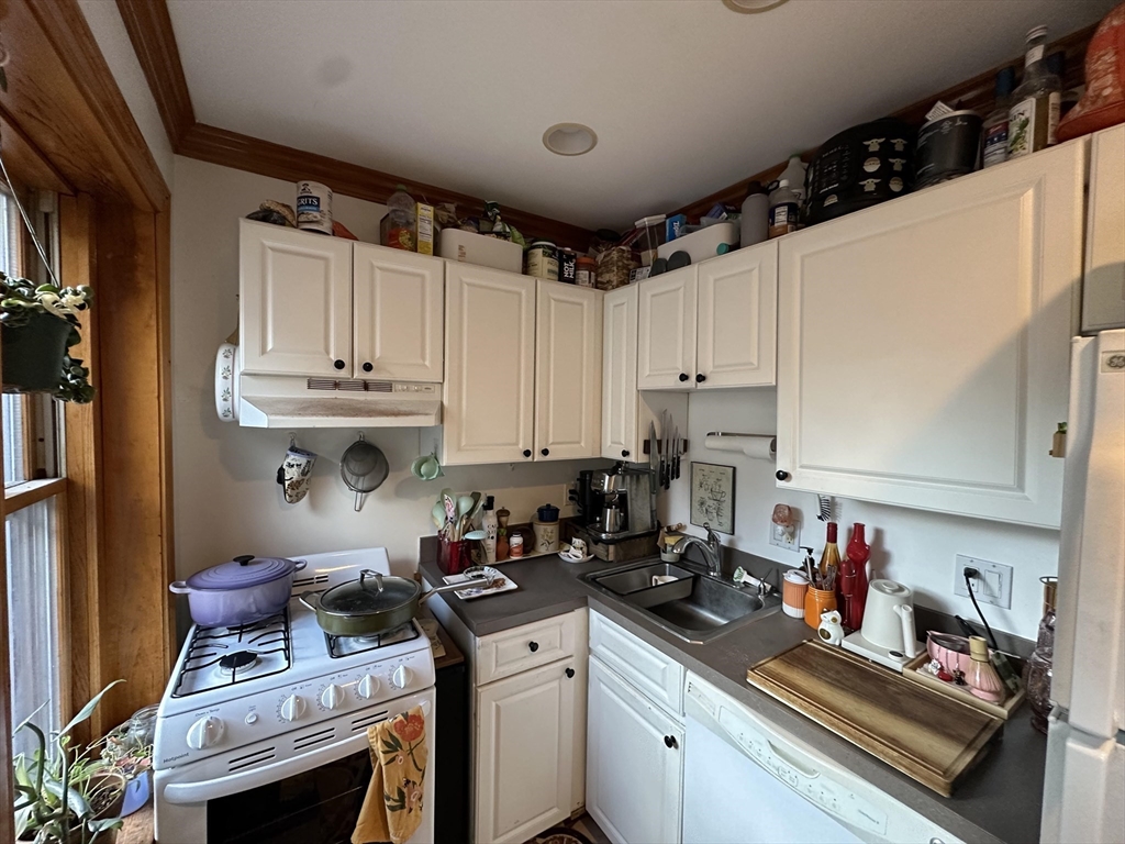 1170 Massachusetts Ave # 6
