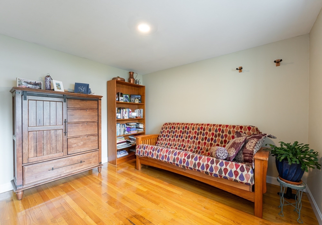 27 Adams Court # 27