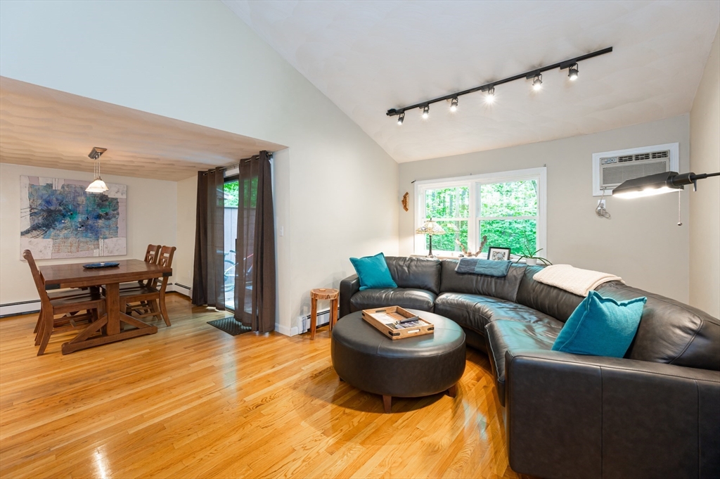27 Adams Court # 27