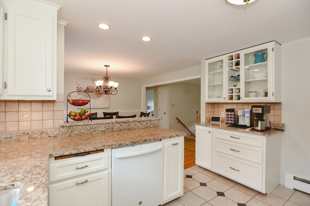 19 Anderson Dr