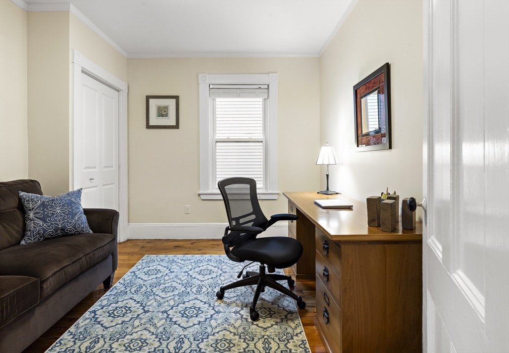 12 Rice St # 1