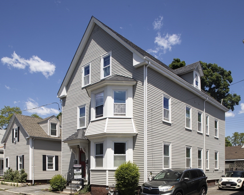 12 Rice St # 1