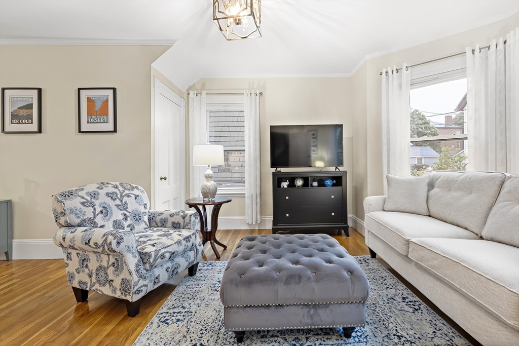 12 Rice St # 1