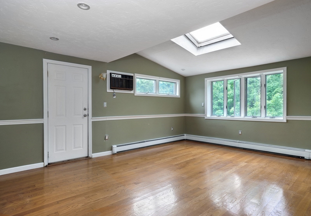 10 Curtis St # 5