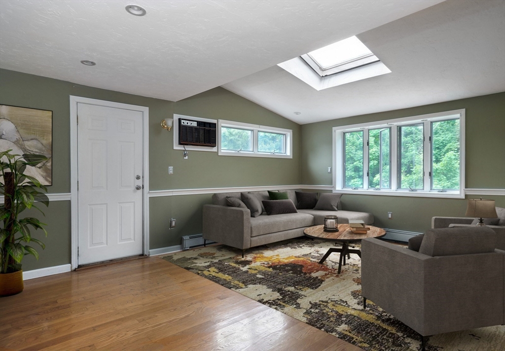 10 Curtis St # 5