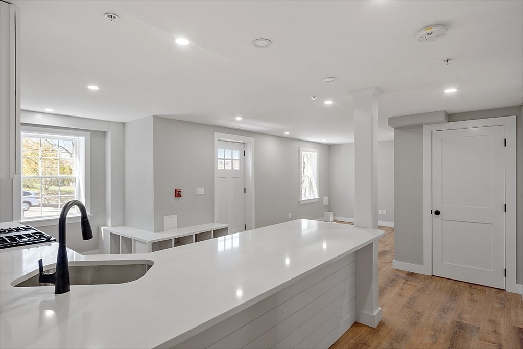 80 South St # 3