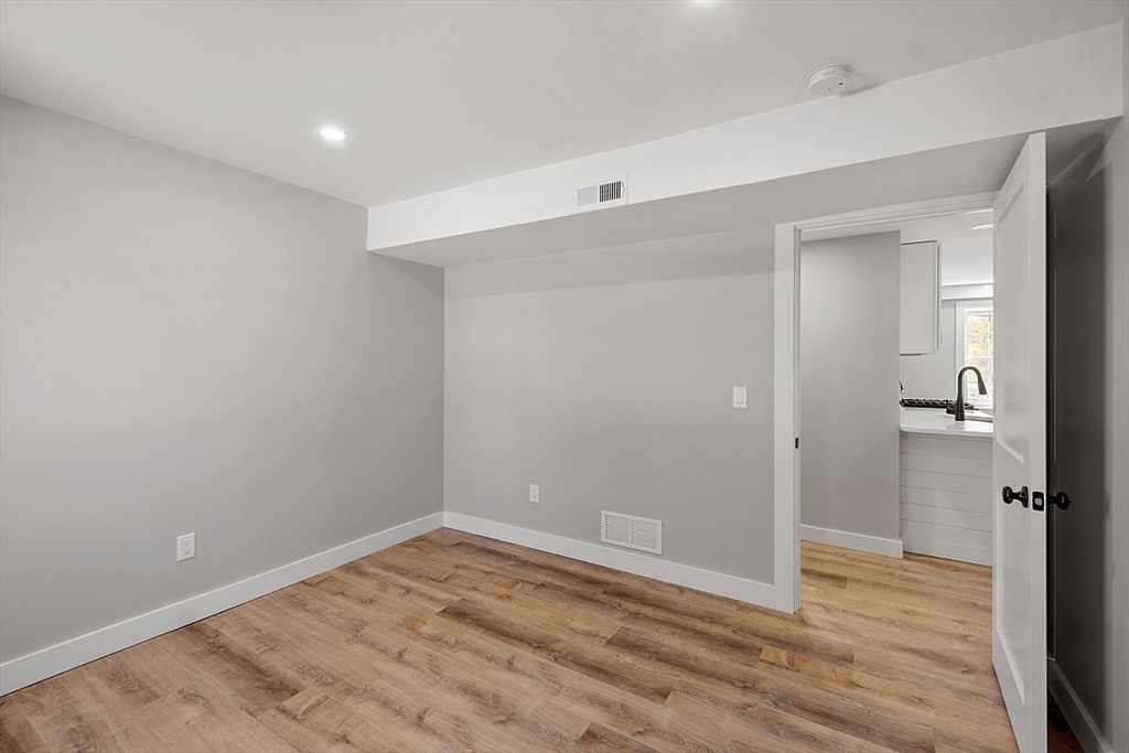 80 South St # 3