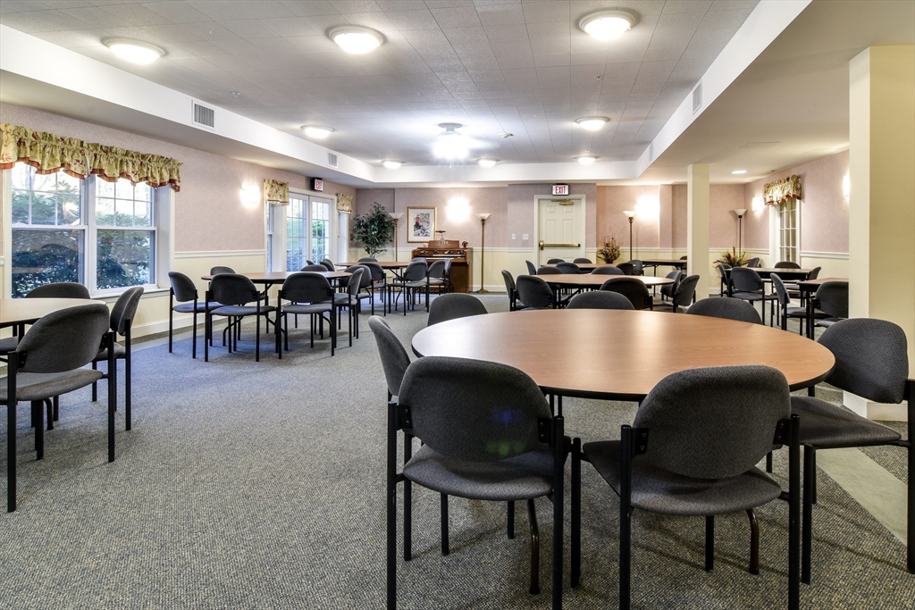 34 Meeting House Lane # 207