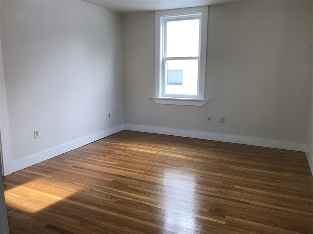 57 Wyoming Ave # 1