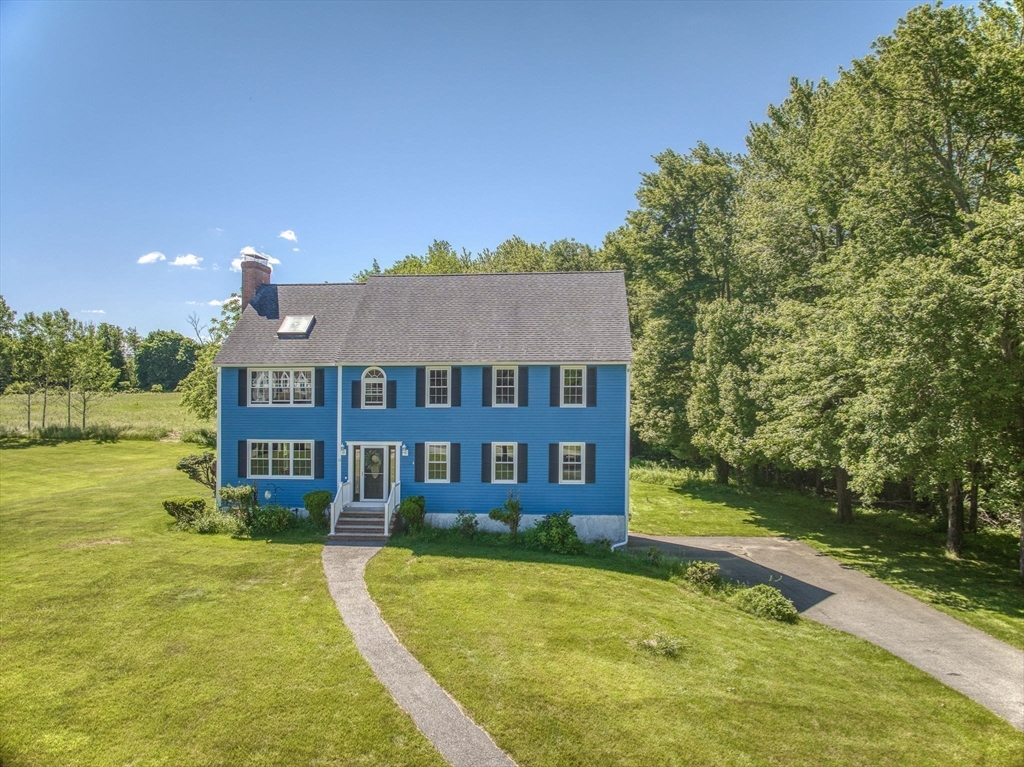 10 Mayflower Lane