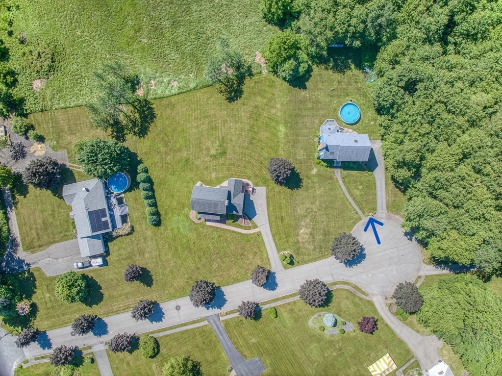 10 Mayflower Lane