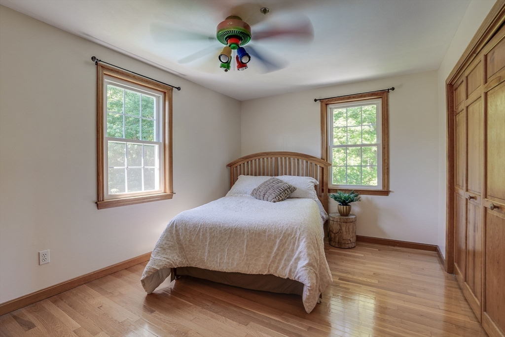 10 Mayflower Lane