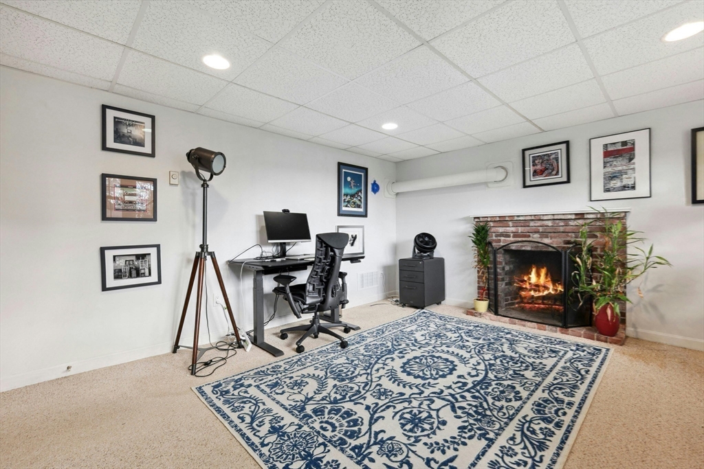 16 Faulkner Hill Rd