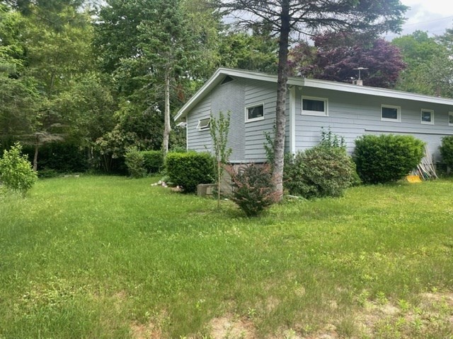 108 Lake Dr