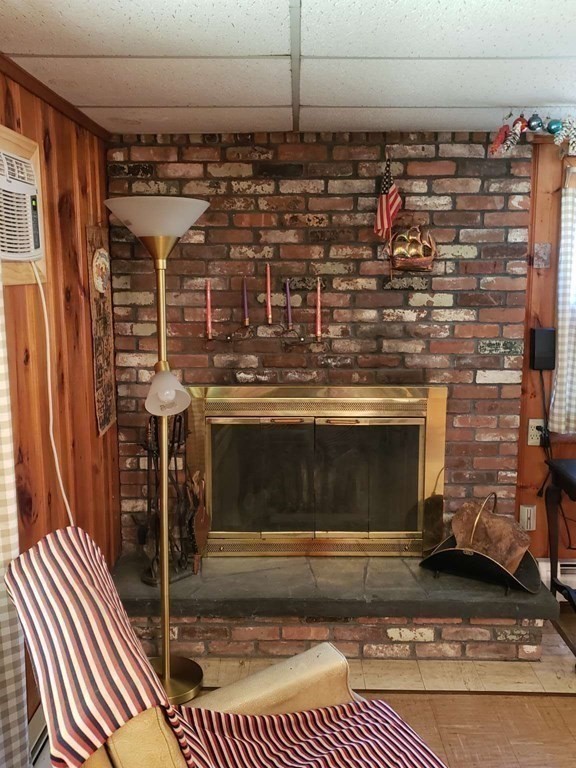 108 Lake Dr