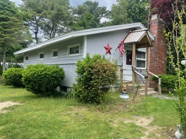 108 Lake Dr