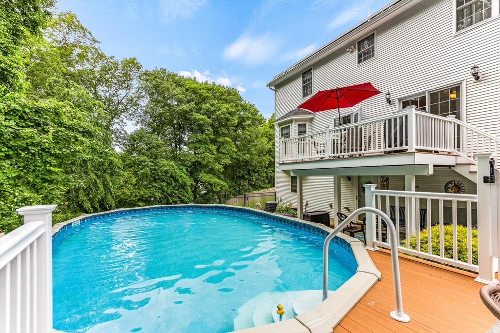 8 Avalon Court