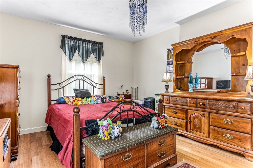 8 Avalon Court