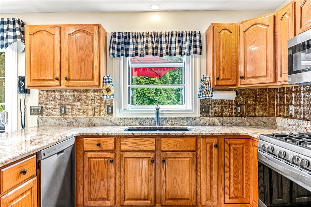 8 Avalon Court