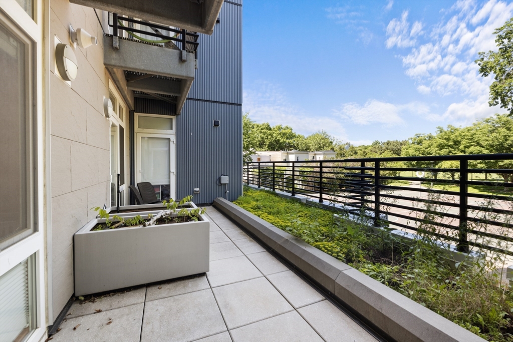 262 Monsignor O'brien Highway # 210