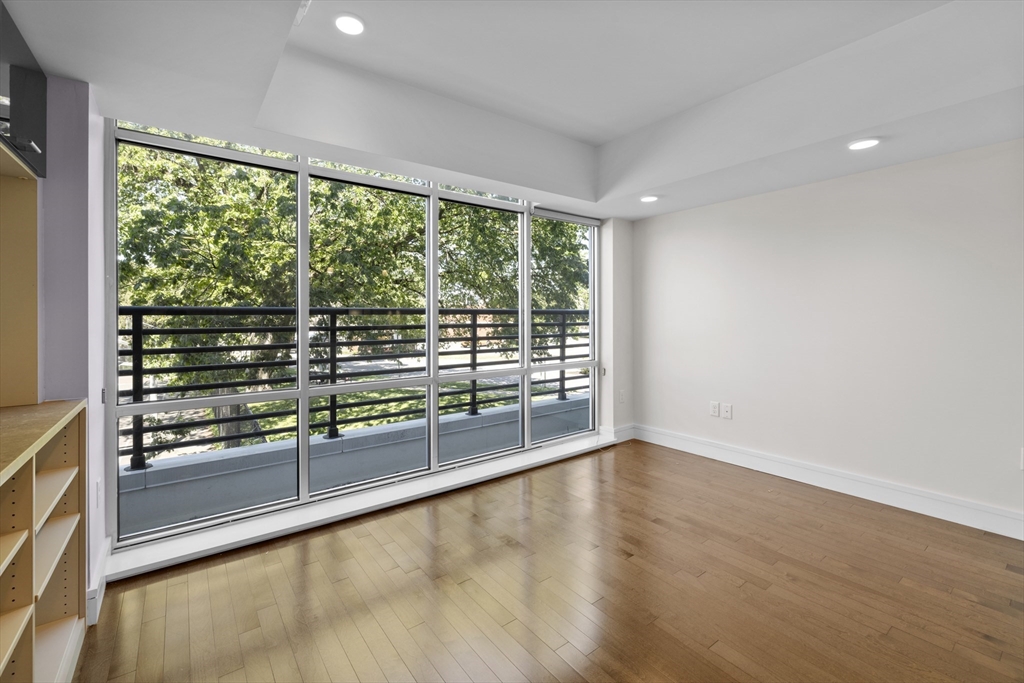 262 Monsignor O'brien Highway # 210