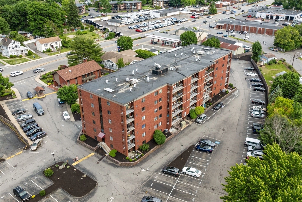 159 Main St # 8C