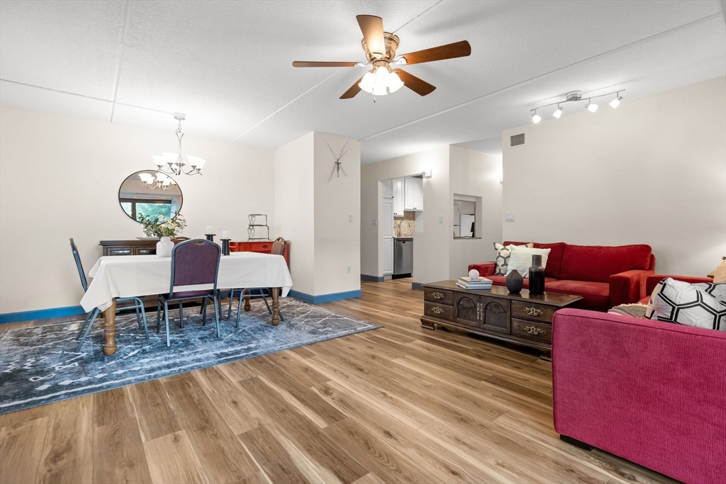 159 Main St # 8C