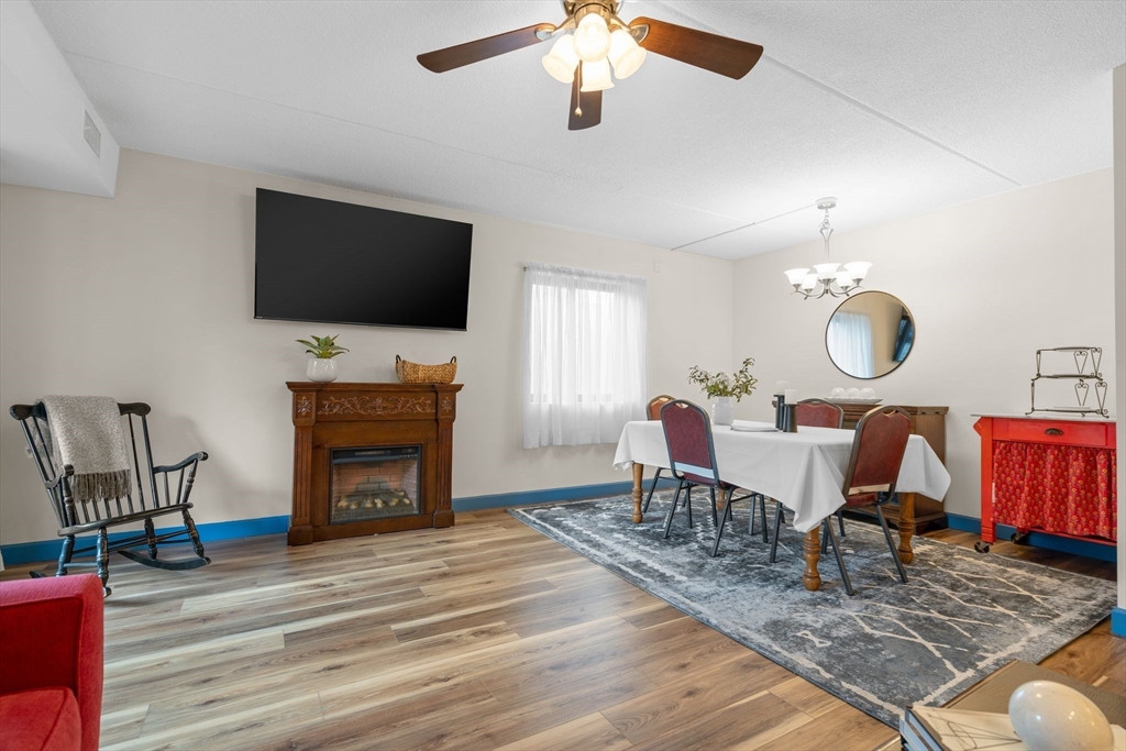 159 Main St # 8C