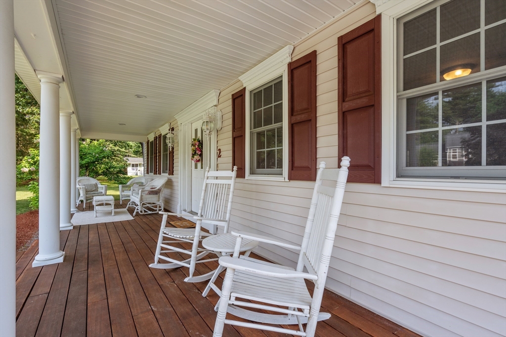 2 Chesapeake Dr