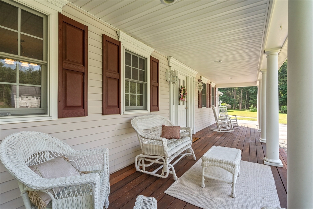 2 Chesapeake Dr