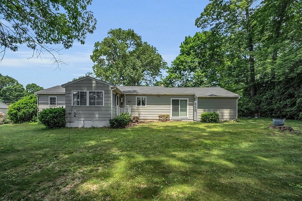 35 Stuart Court